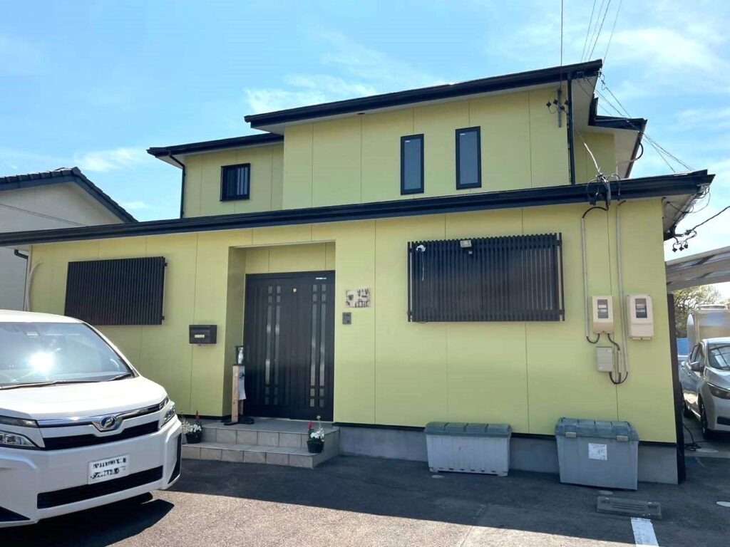 豊田市｜くすみのある黄緑色｜外壁塗装｜屋根塗装
